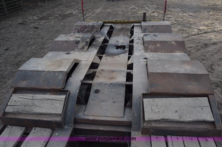 image for item K4307 1988 Talbert equipment trailer