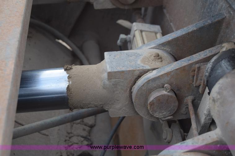 image for item K4307 1988 Talbert equipment trailer