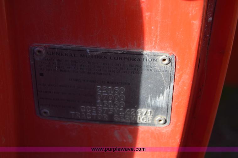 image for item K4310 1975 Chevrolet C65 flatbed winch truck