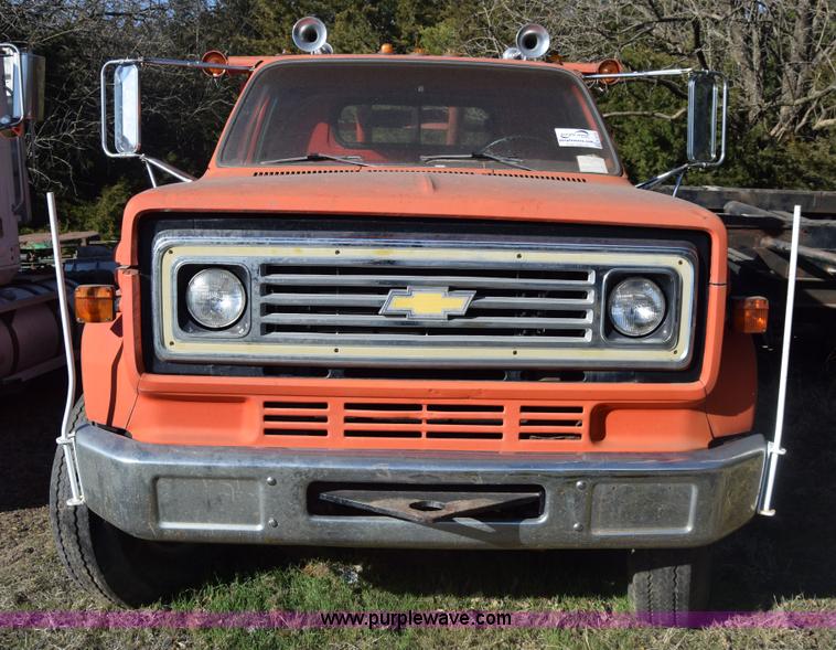 image for item K4310 1975 Chevrolet C65 flatbed winch truck