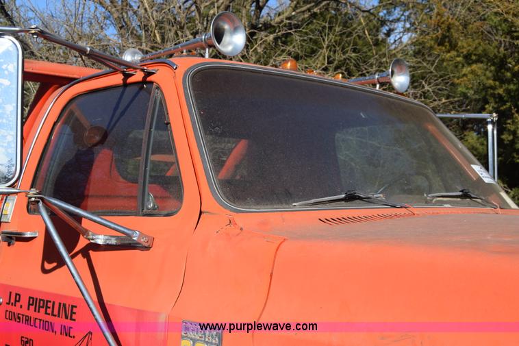 image for item K4310 1975 Chevrolet C65 flatbed winch truck