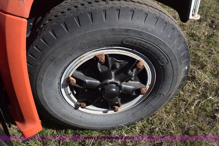 image for item K4310 1975 Chevrolet C65 flatbed winch truck