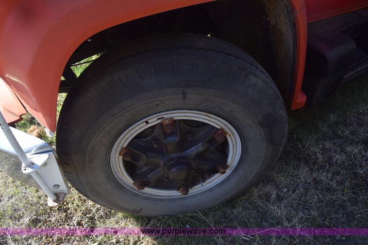 image for item K4310 1975 Chevrolet C65 flatbed winch truck