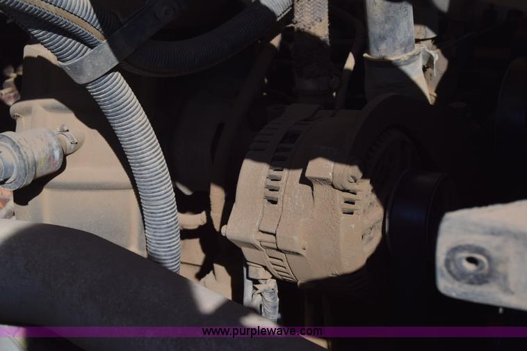 image for item K4311 1993 Ford F700 dump truck