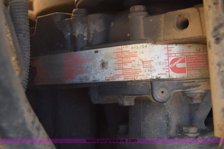 image for item K4312 1991 International 8300 vacuum truck