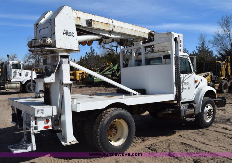 image for item K4315 1991 International 4900 bucket truck