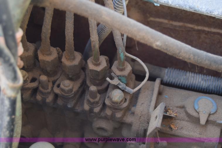 image for item K4315 1991 International 4900 bucket truck