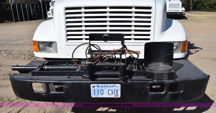 image for item K4315 1991 International 4900 bucket truck