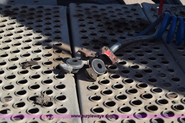 image for item K4316 1989 Kenworth semi truck