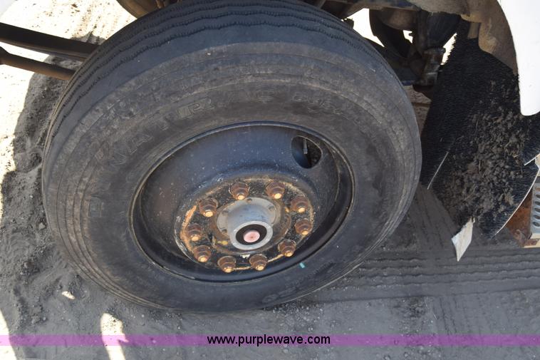 image for item K4316 1989 Kenworth semi truck