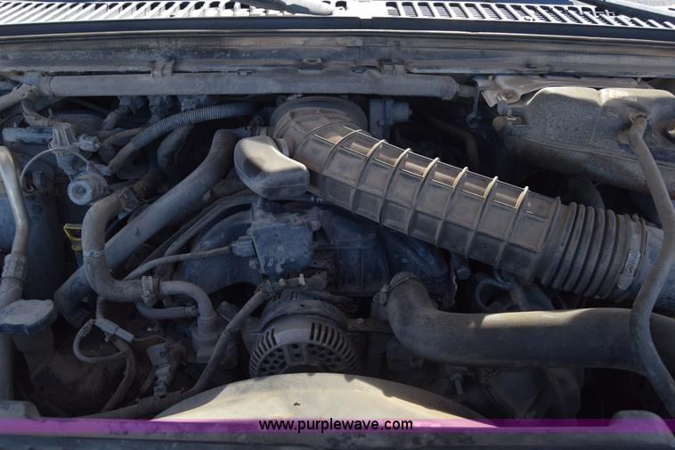 image for item K4317 2006 Ford F250 Super Duty Crew Cab pickup truck