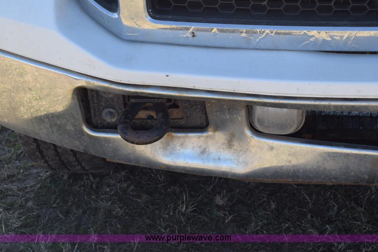 image for item K4317 2006 Ford F250 Super Duty Crew Cab pickup truck