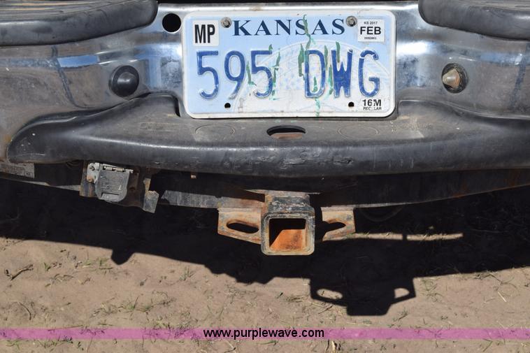 image for item K4317 2006 Ford F250 Super Duty Crew Cab pickup truck