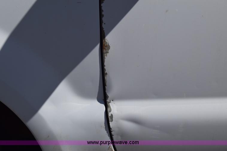 image for item K4317 2006 Ford F250 Super Duty Crew Cab pickup truck