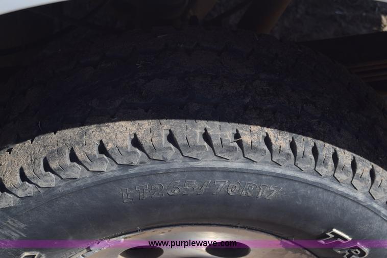 image for item K4317 2006 Ford F250 Super Duty Crew Cab pickup truck