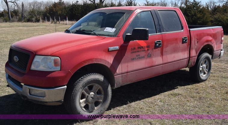 image for item K4323 2004 Ford F150 SuperCrew pickup truck