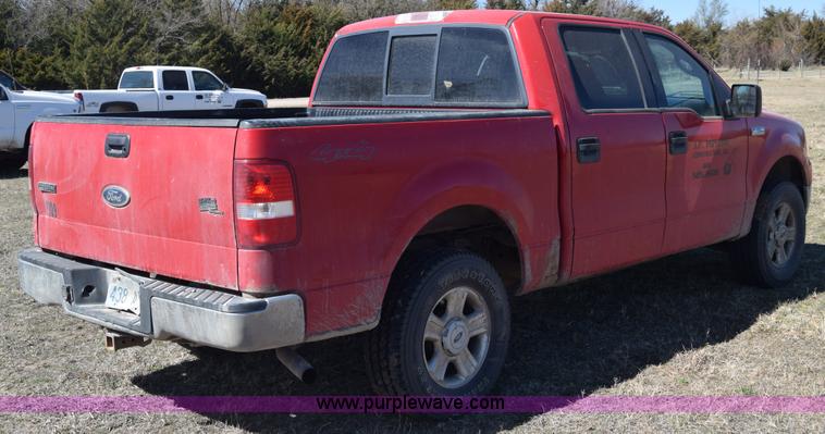 image for item K4323 2004 Ford F150 SuperCrew pickup truck