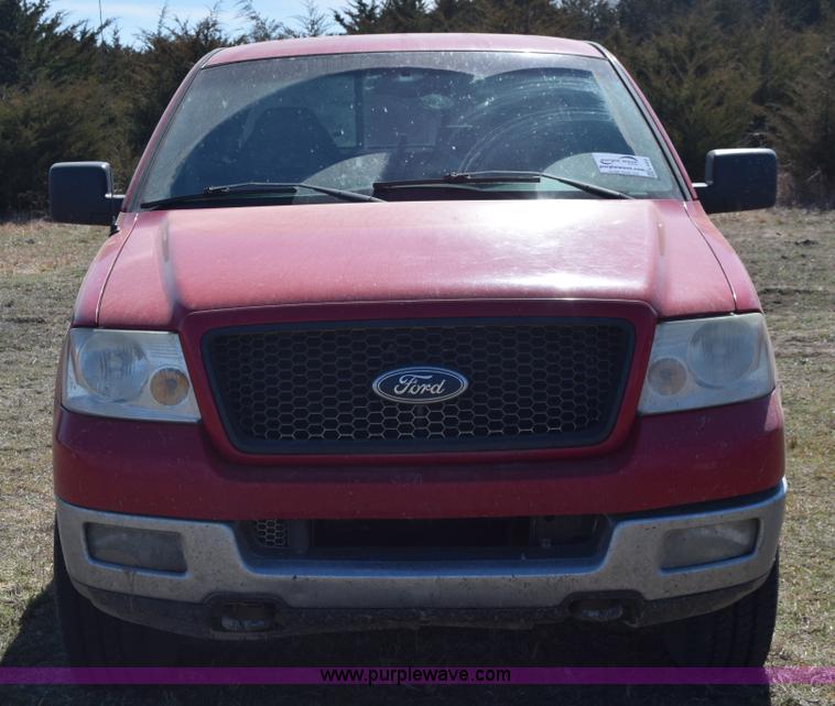 image for item K4323 2004 Ford F150 SuperCrew pickup truck