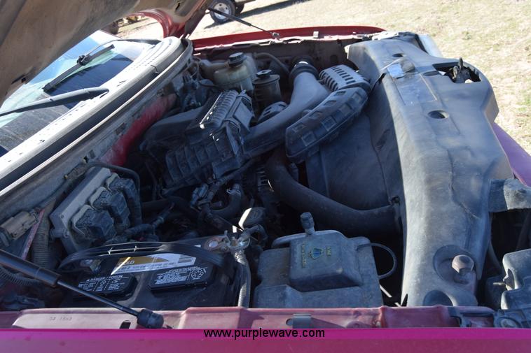 image for item K4323 2004 Ford F150 SuperCrew pickup truck