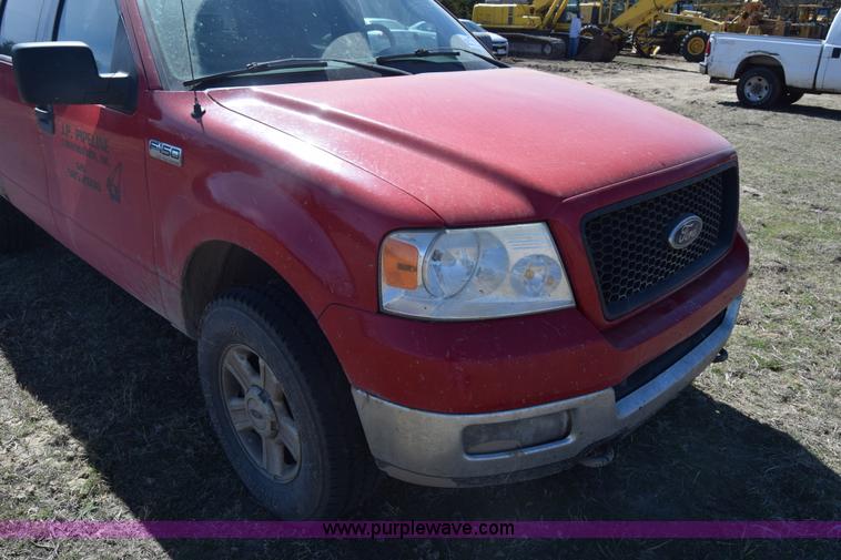 image for item K4323 2004 Ford F150 SuperCrew pickup truck