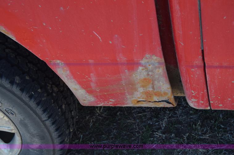 image for item K4323 2004 Ford F150 SuperCrew pickup truck