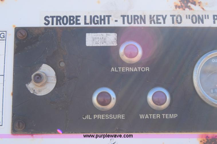 image for item K4448 2000 Vaxcavator VS800D vacuum tank trailer