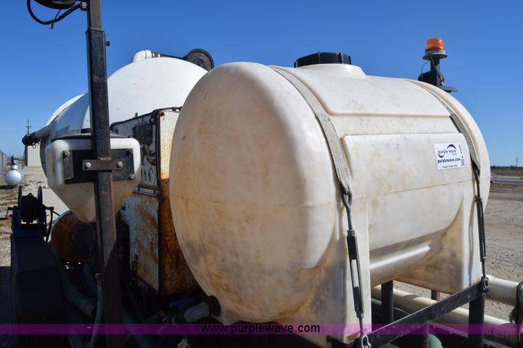 image for item K4448 2000 Vaxcavator VS800D vacuum tank trailer