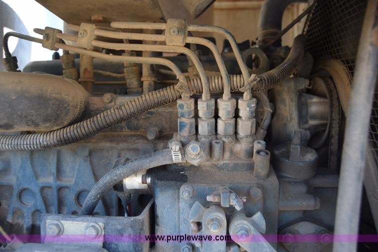 image for item K4448 2000 Vaxcavator VS800D vacuum tank trailer