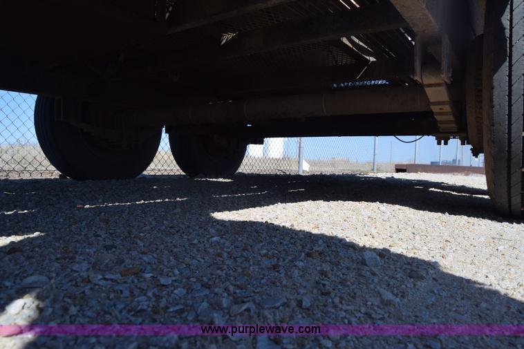 image for item K4448 2000 Vaxcavator VS800D vacuum tank trailer