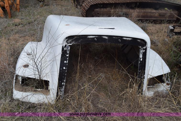 image for item K8591 1995 Freightliner FLD semi truck