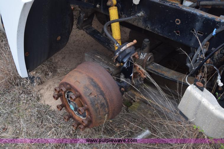 image for item K8591 1995 Freightliner FLD semi truck