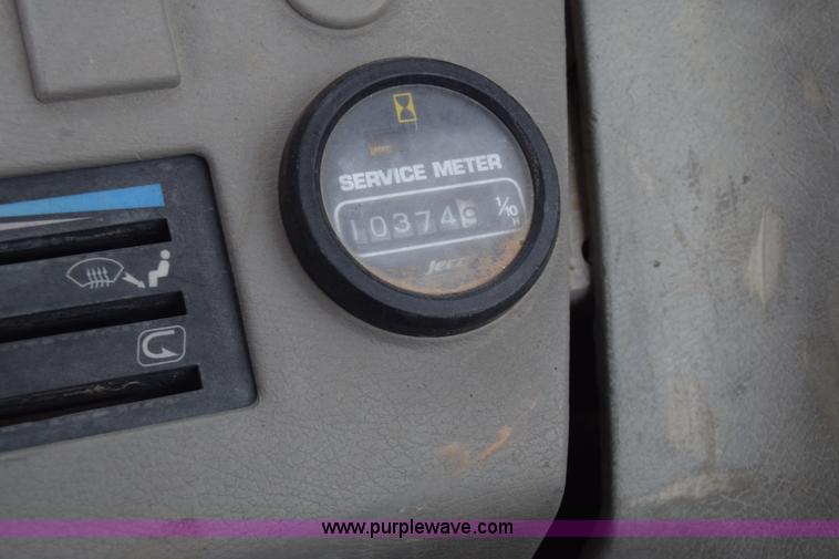 image for item K8594 1996 Komatsu PC200LC-6L excavator