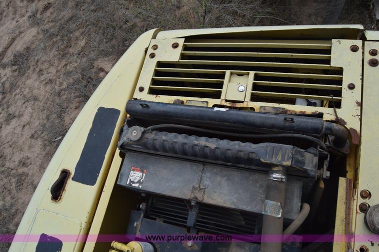 image for item K8594 1996 Komatsu PC200LC-6L excavator