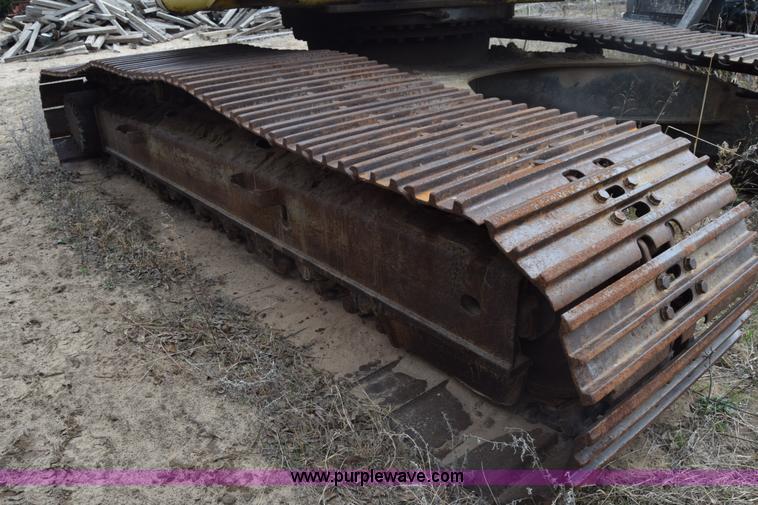 image for item K8594 1996 Komatsu PC200LC-6L excavator