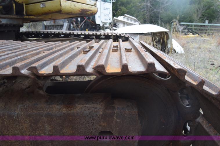 image for item K8594 1996 Komatsu PC200LC-6L excavator