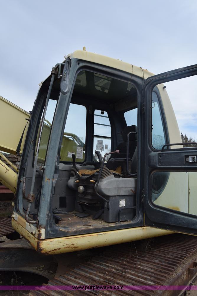 image for item K8594 1996 Komatsu PC200LC-6L excavator