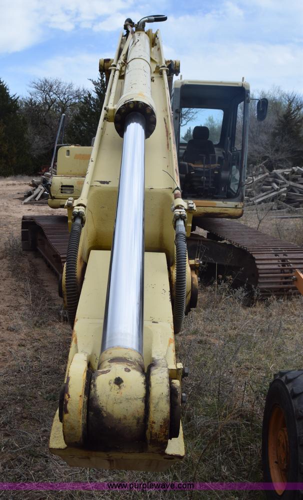 image for item K8594 1996 Komatsu PC200LC-6L excavator