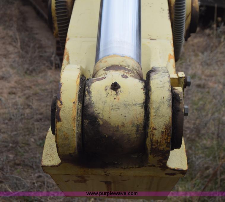 image for item K8594 1996 Komatsu PC200LC-6L excavator