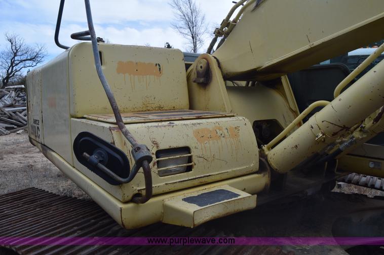 image for item K8594 1996 Komatsu PC200LC-6L excavator
