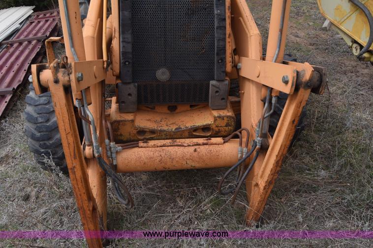 image for item K8595 Case 580 backhoe