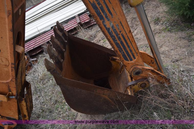 image for item K8595 Case 580 backhoe