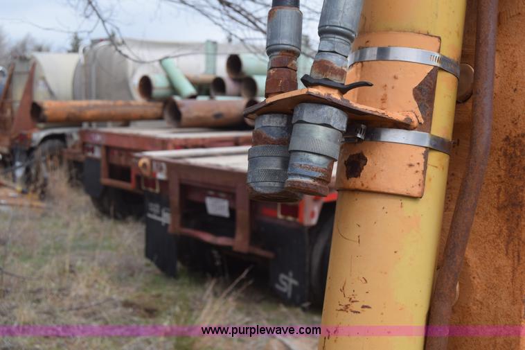 image for item K8595 Case 580 backhoe