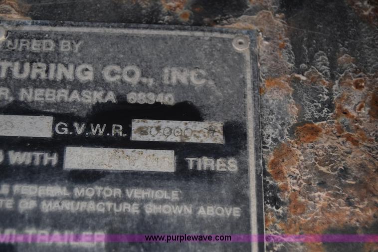 image for item K8599 1998 Reinke flatbed trailer