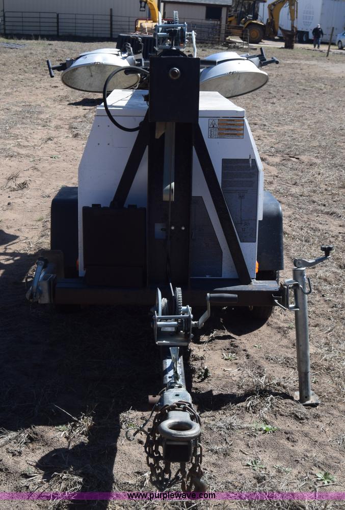 image for item K8605 Wacker LTC4 light tower