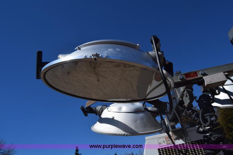 image for item K8605 Wacker LTC4 light tower