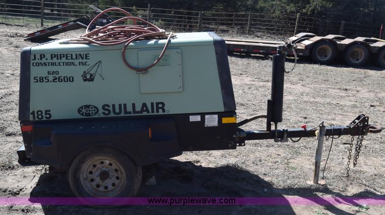 image for item K8606 Sullair 185 air compressor