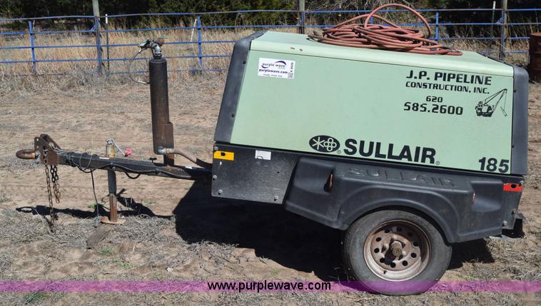 image for item K8606 Sullair 185 air compressor