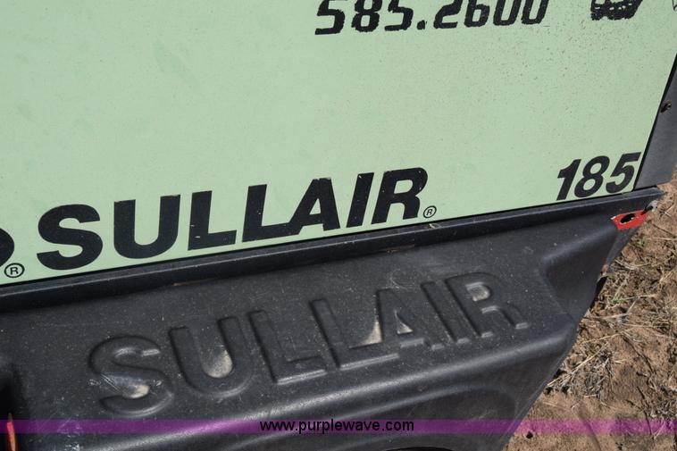 image for item K8606 Sullair 185 air compressor