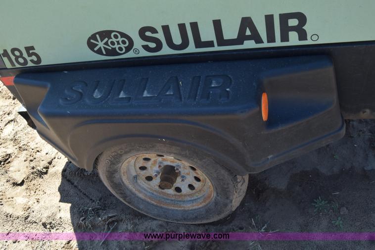 image for item K8606 Sullair 185 air compressor