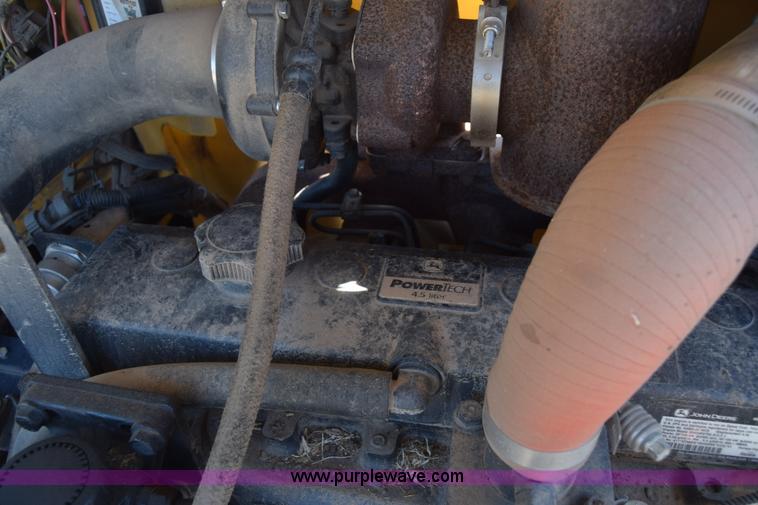 image for item K8607 2006 Vermeer BC1500 wood chipper